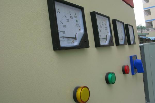 虞城配电柜-3683讲讲配电柜注意事项